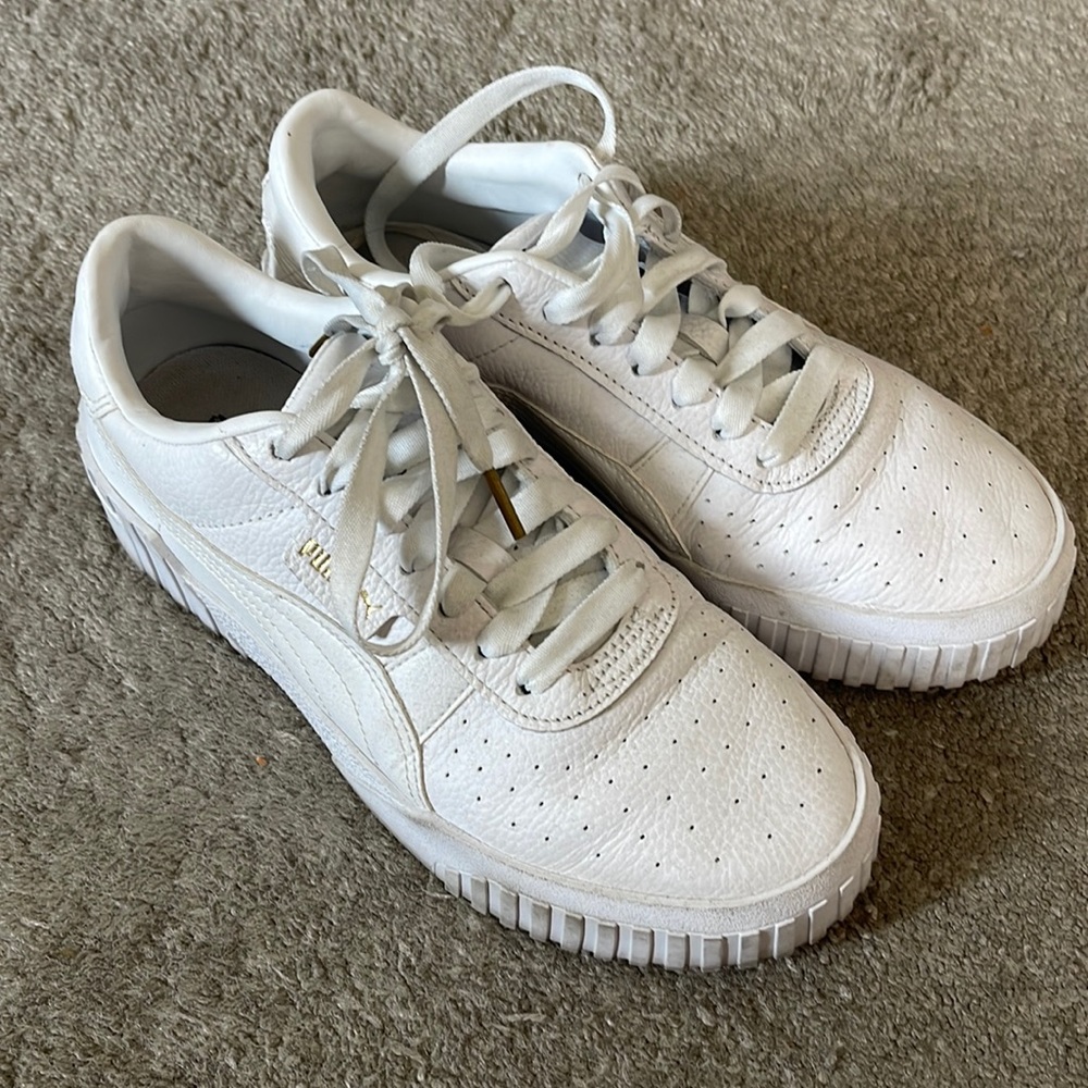 Puma Sneakers